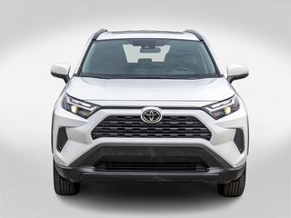 Toyota RAV4 XLE AWD **JAMAIS ACCIDENTÉ+TOIT+CARPLAY+MAG** 2025 à Charlemagne, Québec - 2 - w320h240px