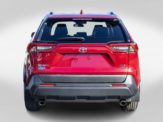 Toyota RAV4 XLE AWD **JAMAIS ACCIDENTÉ+TOIT+CARPLAY+MAG** 2025 à Saint-Jérôme, Québec - 4 - w320h240px