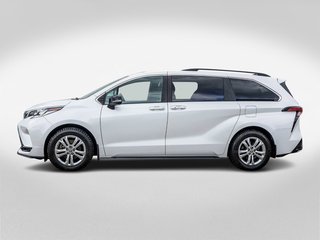 2023 Toyota Sienna hybride XSE AWD **25E ANNIVERSAIRE** in Charlemagne, Quebec - 3 - w320h240px
