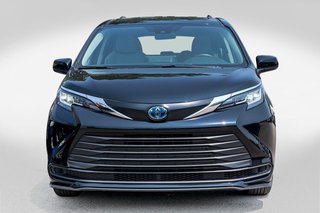 2023 Toyota Sienna hybride LE **JAMAIS ACCIDENTÉ+8 PASSAGERS+CAMÉRA+CARPLAY** in Charlemagne, Quebec - 2 - w320h240px