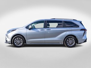 Toyota Sienna hybride LE AWD **JAMAIS ACCIDENTÉ+CARPLAY+CAMÉRA** 2025 à Saint-Jérôme, Québec - 3 - w320h240px