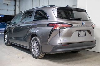 2022  Sienna Hybrid XLE **JAMAIS ACCIDENTÉ** CUIR+TOIT+8 PASSAGERS in Charlemagne, Quebec - 4 - w320h240px