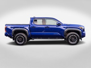 2024 Toyota Tacoma Hybride TRD OFFROAD PREMIUM in Charlemagne, Quebec - 6 - w320h240px