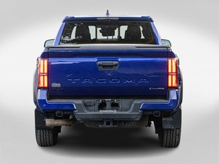 2024 Toyota Tacoma Hybride TRD OFFROAD PREMIUM in Charlemagne, Quebec - 5 - w320h240px