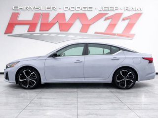 2024 Nissan Altima SR