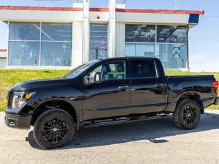 2018 Nissan Titan SV Midnight Edition