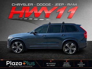 2022 Volvo XC90 R-Design