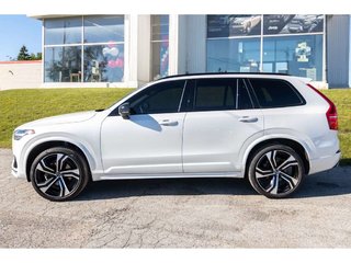 2022 Volvo XC90 R-Design