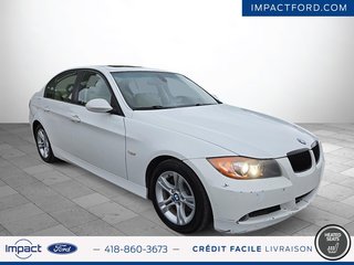 2008 BMW 3 Series in Rivière-du-Loup, Quebec - 3 - w320h240px