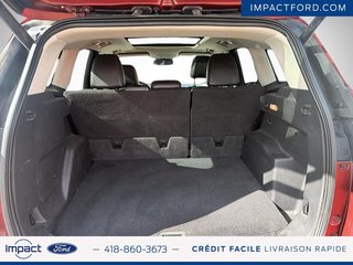 2016 Ford Escape Titanium in Rivière-du-Loup, Quebec - 6 - w320h240px