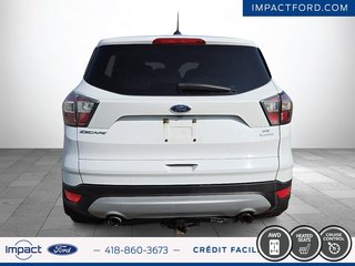 Ford Escape SE 2017 à Rivière-du-Loup, Québec - 6 - w320h240px