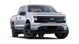 Ford F-150 Lightning XLT 2025 à Rivière-du-Loup, Québec - 4 - w320h240px