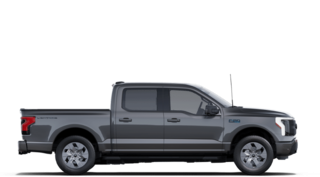Ford F-150 Lightning FLASH 2025 à Rivière-du-Loup, Québec - 5 - w320h240px