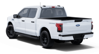 Ford F-150 Lightning XLT 2025 à Rivière-du-Loup, Québec - 2 - w320h240px