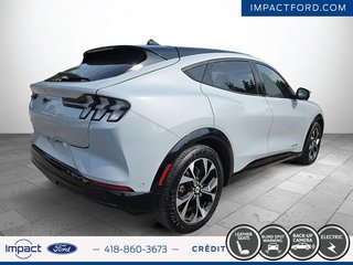 Ford Mustang Mach-E Premium 2021 à Rivière-du-Loup, Québec - 5 - w320h240px
