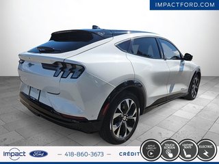 Ford Mustang Mach-E Premium 2021 à Rivière-du-Loup, Québec - 5 - w320h240px