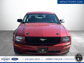 Ford Mustang  2009 à Rivière-du-Loup, Québec - 2 - w320h240px