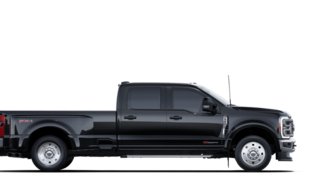 Ford Super Duty F-450 DRW LARIAT 2025 à Rivière-du-Loup, Québec - 5 - w320h240px