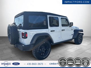Jeep Wrangler Willys 2023 à Rivière-du-Loup, Québec - 5 - w320h240px