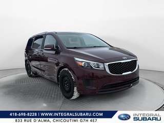 Kia Sedona LX 2017 à Jonquière, Québec - 2 - w320h240px
