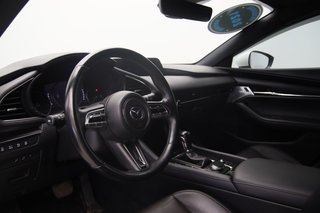 2021 Mazda 3 Sport in Jonquière, Quebec - 6 - w320h240px