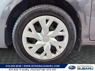 2018 Toyota Yaris Hatchback LE