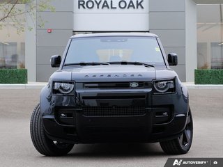 2025  Defender 110 X