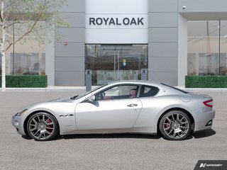 2009 Maserati GranTurismo BASE
