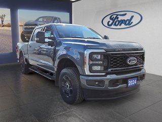 2024  F-250 XLT in Kingston, Ontario - 3 - w320h240px