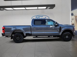 2024  F-250 XLT in Kingston, Ontario - 4 - w320h240px