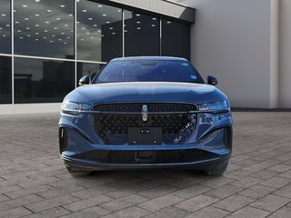 2025 Lincoln NAUTILUS PREMIERE in Kingston, Ontario - 2 - w320h240px