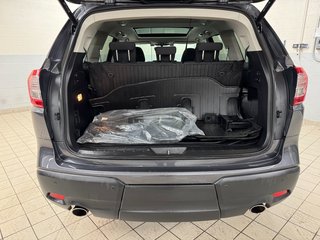 2022 Subaru Ascent TOURING, TOIT PANO, CARPLAY, BANCS CHAUFF, CAM REC in Charlemagne, Quebec - 6 - w320h240px