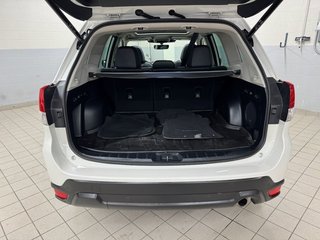 2022 Subaru Forester LIMITED, CUIR, TOIT PANO, CARPLAY, HARMON KARDON in Charlemagne, Quebec - 6 - w320h240px