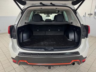 2023 Subaru Forester SPORT, TOIT PANO, CARPLAY, BANCS CHAUFF, EYESIGHT in Charlemagne, Quebec - 6 - w320h240px