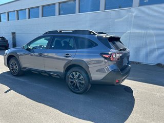 2025  Outback Onyx in Charlemagne, Quebec - 2 - w320h240px