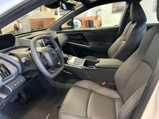 2024  SOLTERRA AWD with Luxury Package in Charlemagne, Quebec - 5 - w320h240px