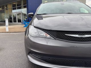 Chrysler Grand Caravan SXT 2022 à Notre-Dame-des-Prairies, Québec - 5 - w320h240px