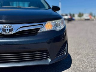 Toyota Camry LE 2014 à Notre-Dame-des-Prairies, Québec - 5 - w320h240px