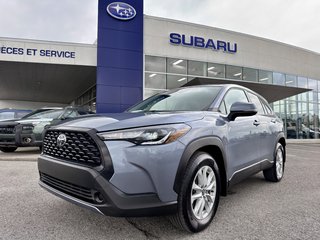 Toyota Corolla Cross LE 2023 à Notre-Dame-des-Prairies, Québec - 3 - w320h240px