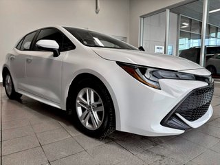2019 Toyota Corolla Hatchback SE in Notre-Dame-des-Prairies, Quebec - 6 - w320h240px
