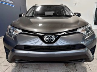 2017 Toyota RAV4 LE in Notre-Dame-des-Prairies, Quebec - 4 - w320h240px