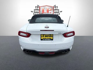 2017  124 SPIDER Abarth   CONVERTIBLE   CAMERA   NAVIGATION   BT in Hannon, Ontario - 6 - w320h240px