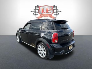 2015  Cooper Countryman S   MANUAL   BLUETOOTH   LEATHER   HEATED SEATS in Hannon, Ontario - 5 - w320h240px
