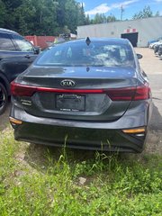 2019 Kia Forte LX**VOLANT CHAUFFANT+CAMÉRA DE RECUL+SIÈGES CHAUFFANTS in Montréal, Quebec - 2 - w320h240px