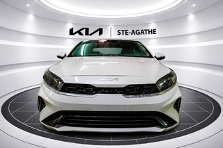 2022 Kia Forte EX IVT **GARANTIE 10 ANS / 200 000KM ** VOLANT+ SIÈGES CHAUFFANTS** in Montréal, Quebec - 2 - w320h240px