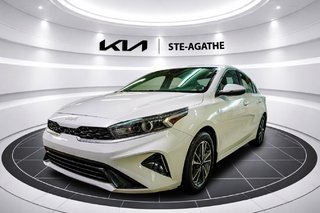 2022 Kia Forte EX IVT **GARANTIE 10 ANS / 200 000KM ** VOLANT+ SIÈGES CHAUFFANTS** in Montréal, Quebec - 3 - w320h240px