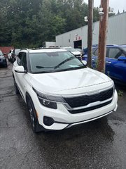 Kia Seltos EX AWD **GARANTIE 10 ANS/ 200 000KM** TOIT OUVRANT+VOLANT CHAUFFANT+SIÈGES EN CUIR** 2023 à Montréal, Québec - 3 - w320h240px