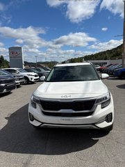 Kia Seltos SX INT ROUGE AWD** JAMAIS ACCIDENTÉ**GARANTIE 10 ANS OU 200 000KM**CUIR**TOIT OUVRANT**BANCS VENTILÉ 2023 à Montréal, Québec - 3 - w320h240px