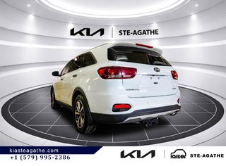 Kia Sorento EX PREMIUM V6**JAMAIS ACCIDENTÉ**CUIR**TOIT PANORAMIQUE**VOLANT CHAUFFANT**REMOR 5000LBS** 2019 à Montréal, Québec - 6 - w320h240px