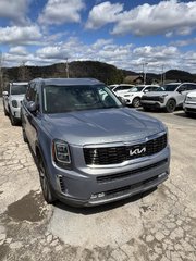 2022 Kia Telluride SX AWD **JAMAIS ACCIDENTÉ+GARANTIE 10 ANS/ 200 000KM** TOIT OUVRANT+SIÈGES EN CUIR ET VENTILÉS** in Montréal, Quebec - 3 - w320h240px